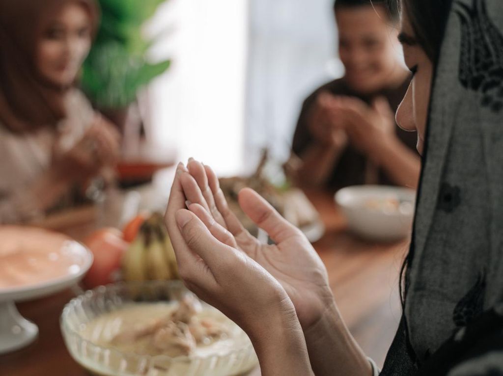 Jadwal Buka Puasa Sulawesi Barat Hari Ini 10 Maret 2025, Cek Waktunya!
